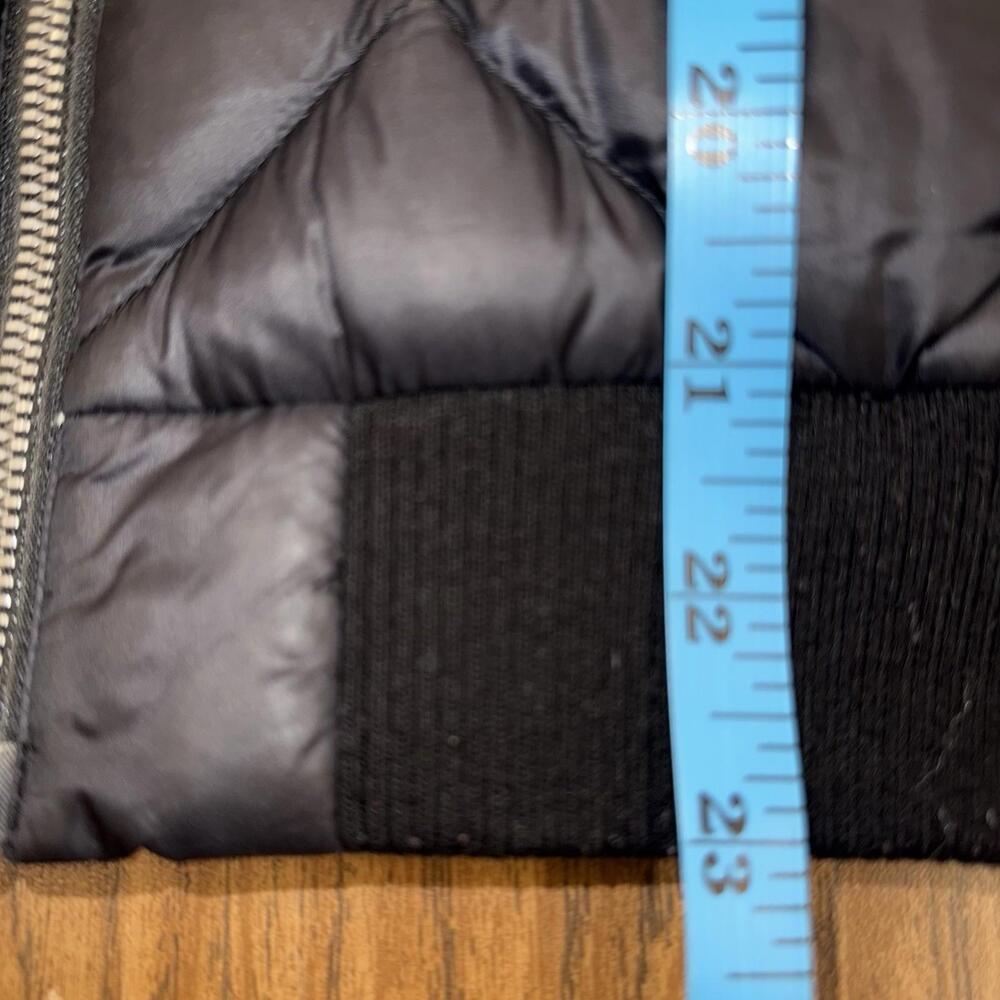 Patagonia Vest Adult Small Black Quilted Down Outdoor Hiking Womens - Picture 5 of 6
